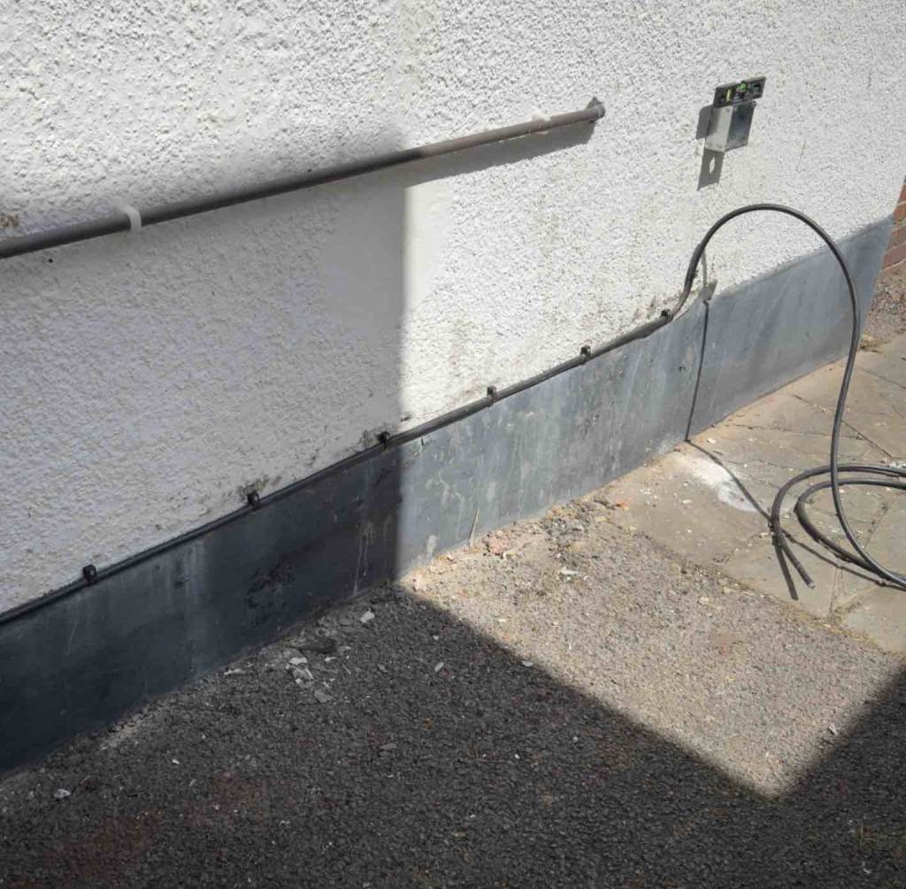 swa armour cable clipped direct